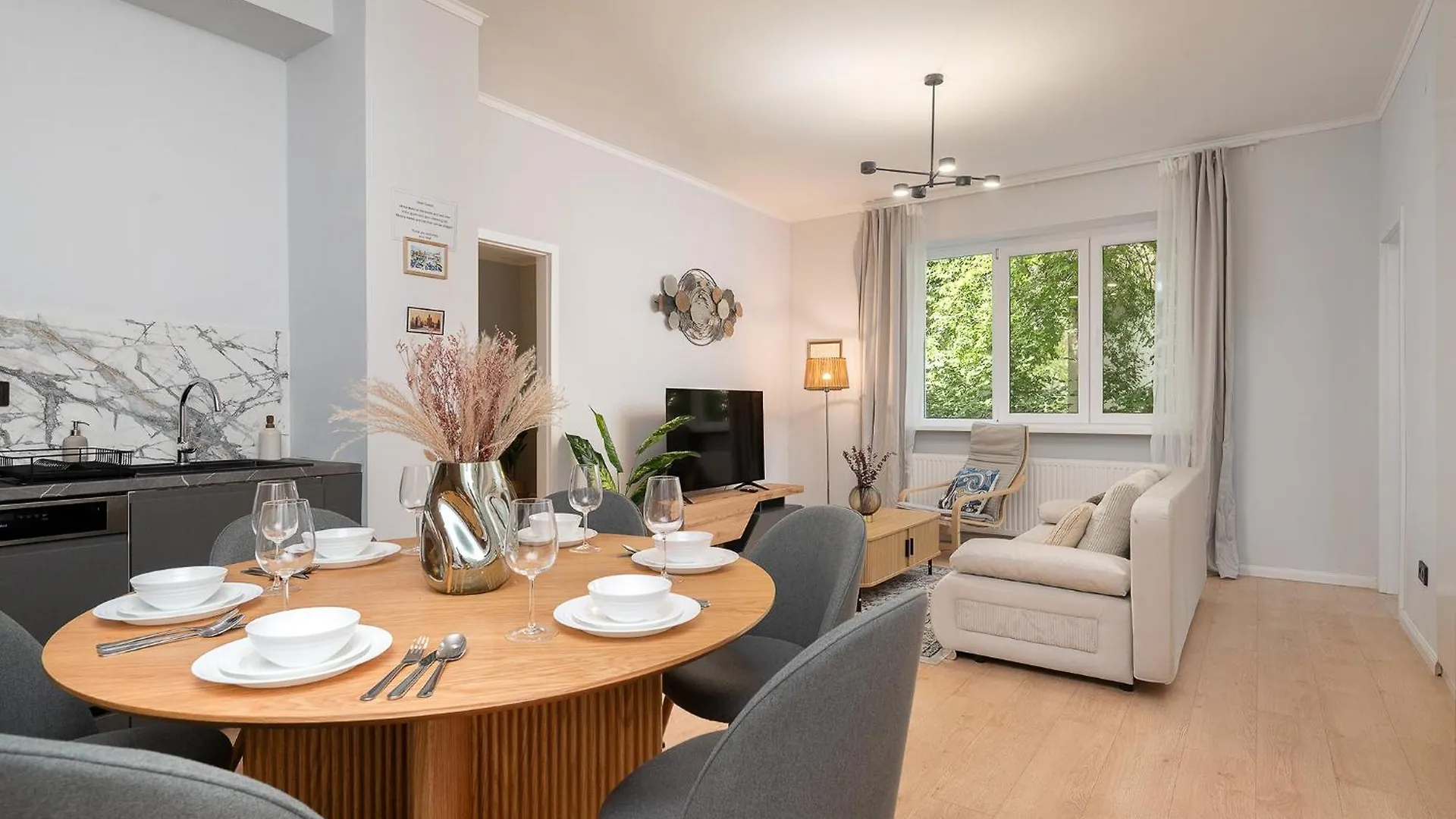 Lovely Quiet Central Apartment Near Heroes Square By Cavaland Budapešť